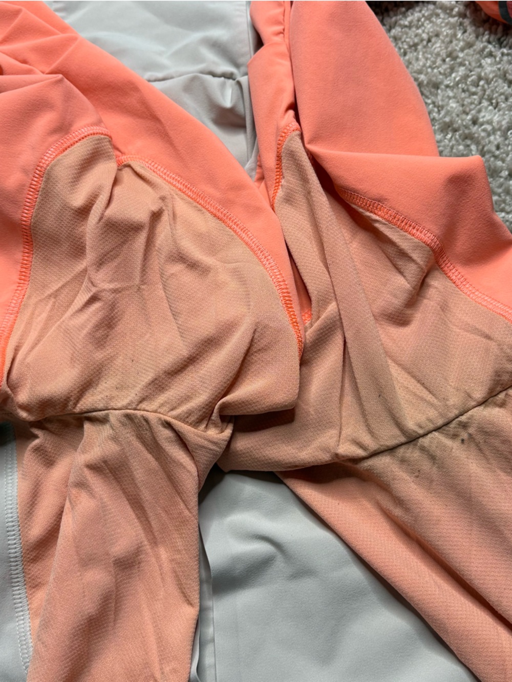 Lululemon Run: Stash & Dash Pullover - Picture 7 of 7
